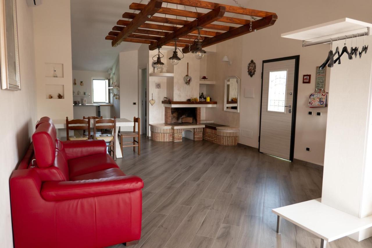 Agriturismo Casa Chiara Latina Ngoại thất bức ảnh
