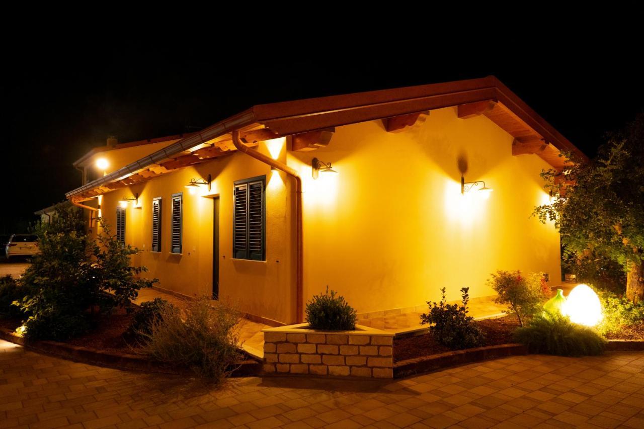 Agriturismo Casa Chiara Latina Ngoại thất bức ảnh